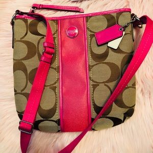 Hot Pink Coach CrossBody Purse